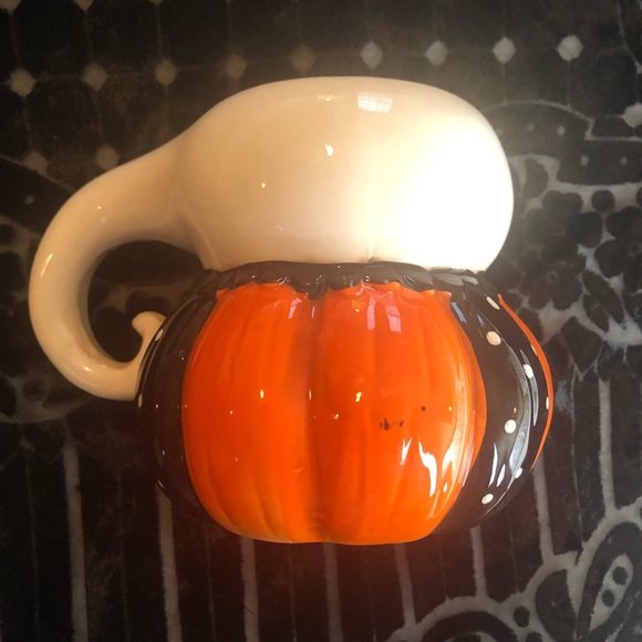 JOHANNA PARKER DESIGNS Vintage style Ghost Halloween Coffee mug Boo New not used - Picture 3 of 6